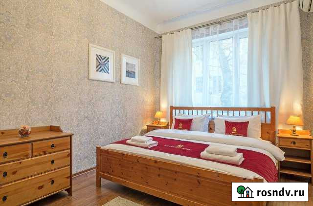 3-комнатная квартира, 70 м², 1/5 эт. в аренду посуточно в Москве Москва - изображение 1