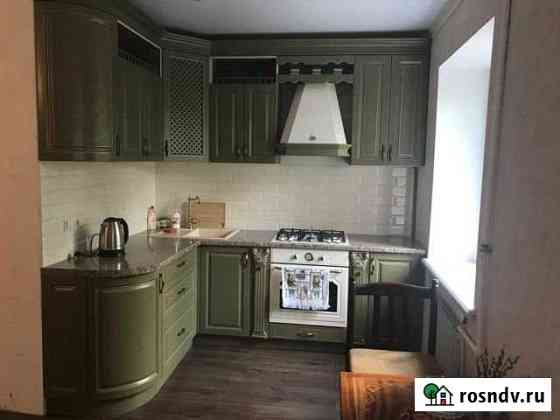 3-комнатная квартира, 60 м², 2/4 эт. в аренду на длительный срок в Шахтах Шахты