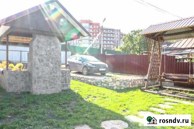 Дом 60 м² на участке 9 сот. в аренду посуточно в Белокурихе Белокуриха - изображение 1