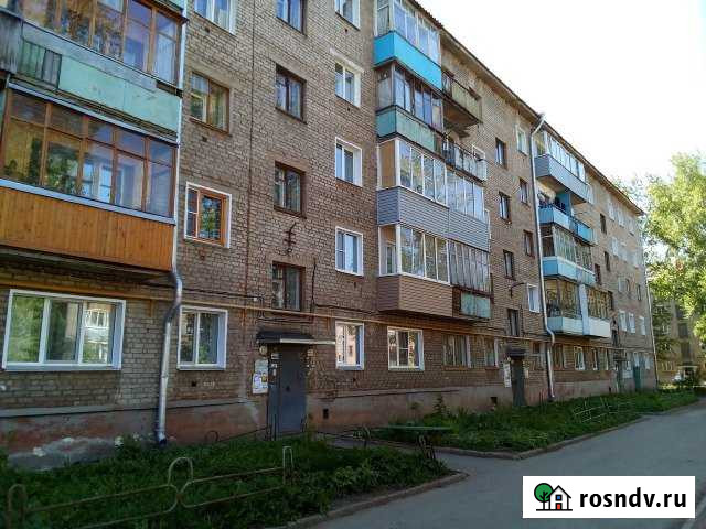 4-комнатная квартира, 60 м², 3/5 эт. на продажу в Кирове Киров - изображение 1
