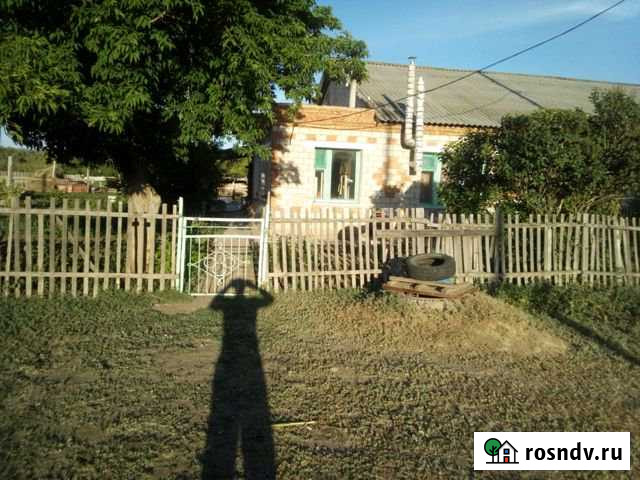 Дом 82 м² на участке 10 сот. на продажу в Новотроицке Новотроицк - изображение 1