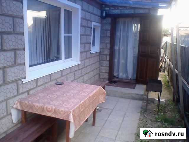 Дом 56 м² на участке 8 сот. в аренду посуточно в Яровом Яровое - изображение 1