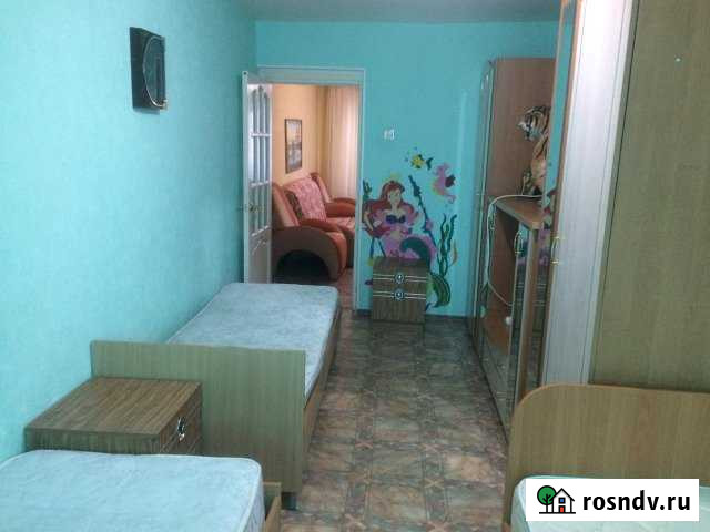 2-комнатная квартира, 50 м², 2/5 эт. в аренду посуточно в Урае Урай - изображение 1