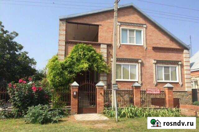 Дом 268 м² на участке 10 сот. на продажу в Новокубанске Новокубанск - изображение 1