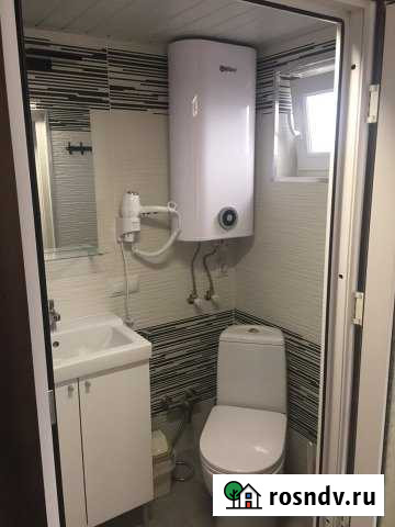 Комната 20 м² в 1-ком. кв., 1/1 эт. в аренду посуточно в Ейске Ейск - изображение 1