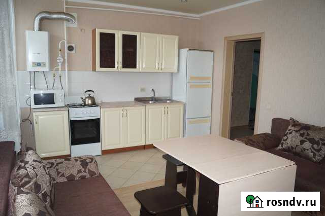 3-комнатная квартира, 60 м², 2/3 эт. в аренду посуточно в Оренбурге Оренбург - изображение 1