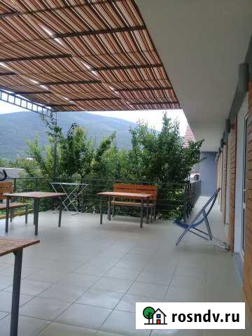 Комната 18 м² в 4-ком. кв., 2/2 эт. в аренду посуточно в Кабардинке Кабардинка - изображение 1