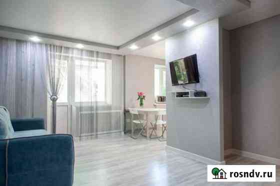 2-комнатная квартира, 42 м², 2/4 эт. в аренду посуточно в Шахтах Шахты