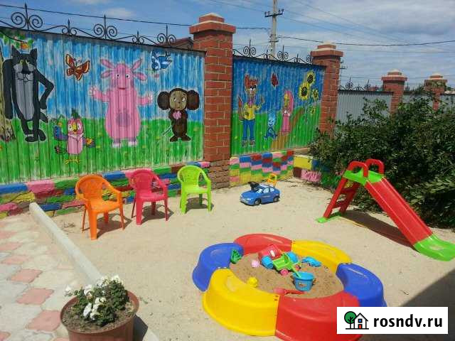 Комната 20 м² в 1-ком. кв., 1/1 эт. в аренду посуточно в Соль-Илецке Соль-Илецк - изображение 1