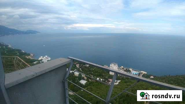 Коттедж 150 м² на участке 2 сот. в аренду на длительный срок в Гаспре Гаспра - изображение 1