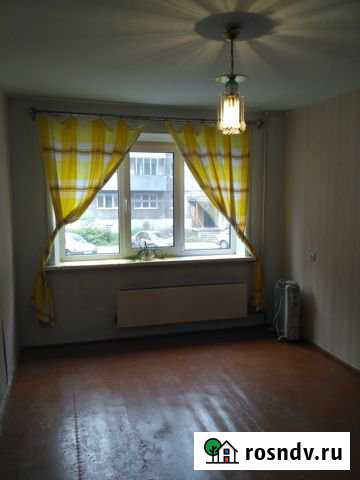 1-комнатная квартира, 29 м², 1/5 эт. на продажу в Междуреченске Кемеровской области Междуреченск - изображение 1