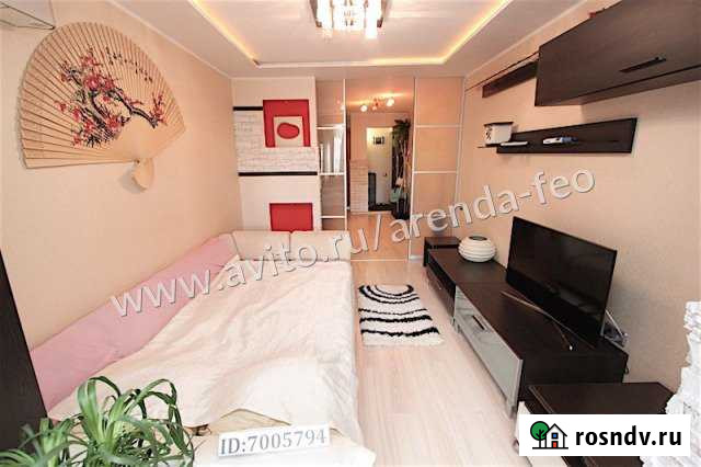 3-комнатная квартира, 60 м², 4/5 эт. в аренду посуточно в Феодосии Феодосия - изображение 1