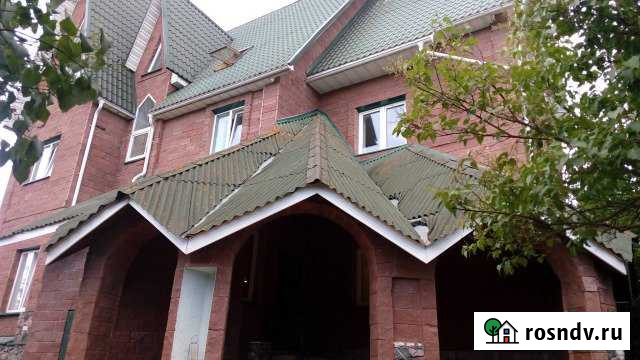 Коттедж 900 м² на участке 40 сот. в аренду посуточно в Воскресенском Московской области Воскресенское - изображение 1