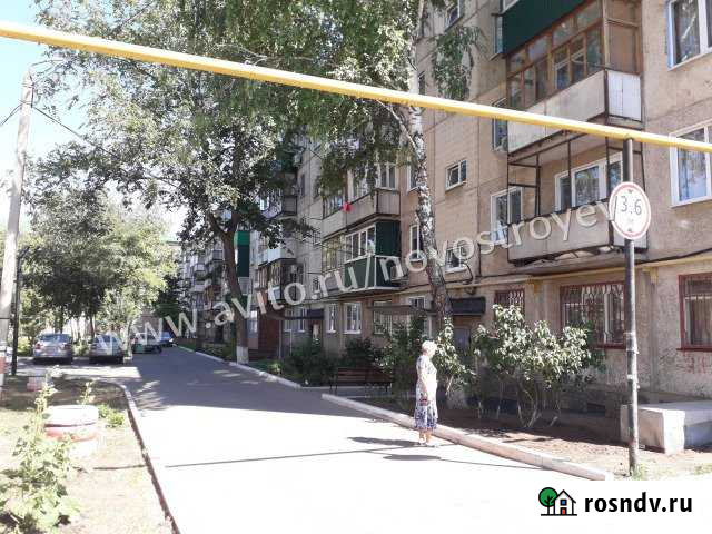4-комнатная квартира, 61 м², 3/5 эт. на продажу в Бузулуке Бузулук - изображение 1