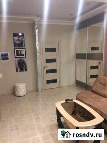 Квартира-студия, 35 м², 1/9 эт. в аренду посуточно в Омске Омск - изображение 1