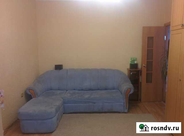 2-комнатная квартира, 55 м², 5/5 эт. в аренду на длительный срок в Стрежевом Стрежевой - изображение 1