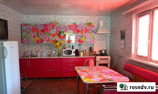 Дом 76 м² на участке 10 сот. в аренду посуточно в Соль-Илецке Соль-Илецк - изображение 1