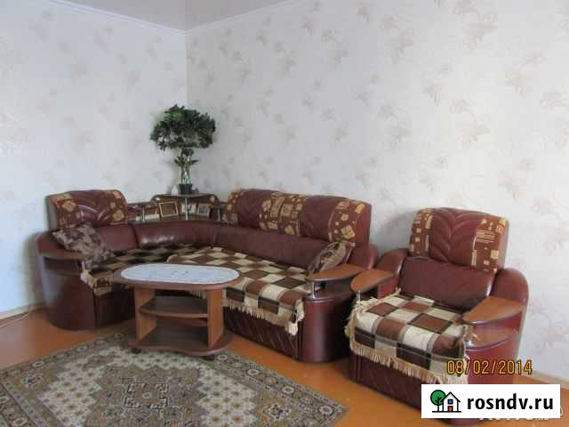 2-комнатная квартира, 46 м², 1/3 эт. в аренду посуточно в Назарово Назарово - изображение 1