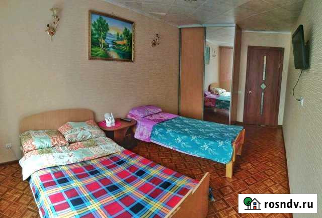 2-комнатная квартира, 47 м², 2/5 эт. в аренду посуточно в Яровом Яровое - изображение 1