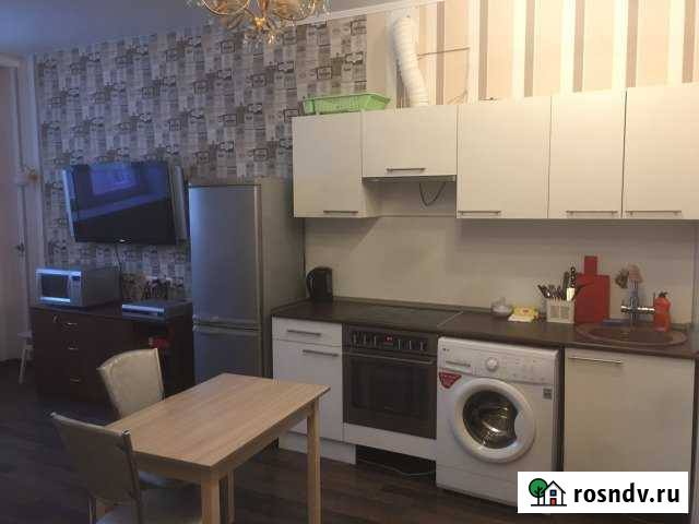 2-комнатная квартира, 68 м², 2/5 эт. в аренду посуточно в Северодвинске Северодвинск - изображение 1