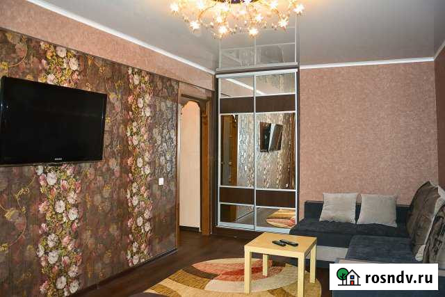 1-комнатная квартира, 34 м², 3/5 эт. в аренду посуточно в Рубцовске Рубцовск - изображение 1