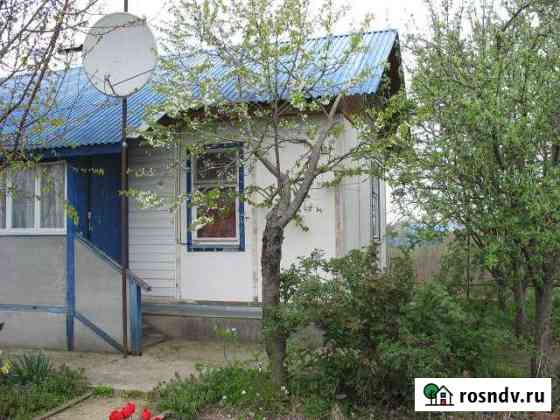 Коттедж 32 м² на участке 4.5 сот. на продажу в Новокубанске Новокубанск