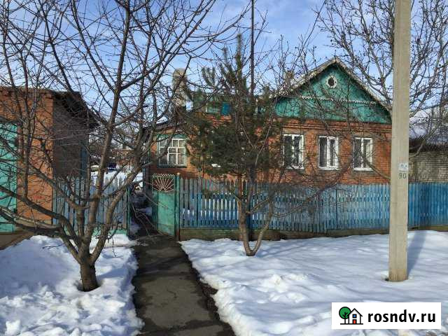 Дом 56 м² на участке 7 сот. на продажу в Усть-Донецком Усть-Донецкий - изображение 1