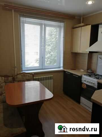 2-комнатная квартира, 47 м², 2/5 эт. в аренду на длительный срок в Вольске Вольск - изображение 1