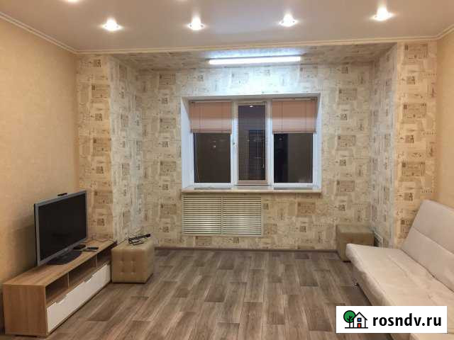 2-комнатная квартира, 58 м², 4/5 эт. в аренду на длительный срок в Новом Уренгое Новый Уренгой - изображение 1