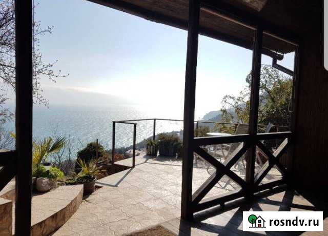 2-комнатная квартира, 60 м², 1/2 эт. в аренду посуточно в Ореанде Ореанда - изображение 1