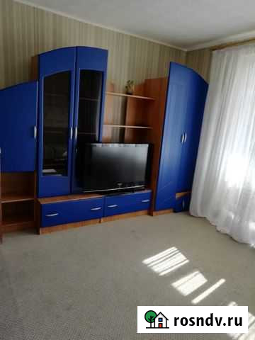 2-комнатная квартира, 84 м², 3/5 эт. в аренду посуточно в Губкинском Губкинский - изображение 1