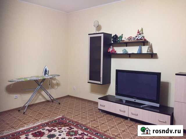 2-комнатная квартира, 70 м², 5/8 эт. в аренду посуточно в Оренбурге Оренбург - изображение 1