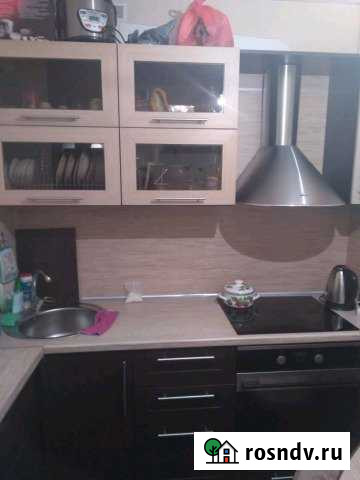 3-комнатная квартира, 60 м², 1/5 эт. в аренду посуточно в Благовещенске Благовещенск - изображение 1