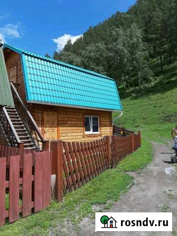 Дом 50 м² на участке 3 сот. в аренду посуточно в Горно-Алтайске Горно-Алтайск - изображение 1