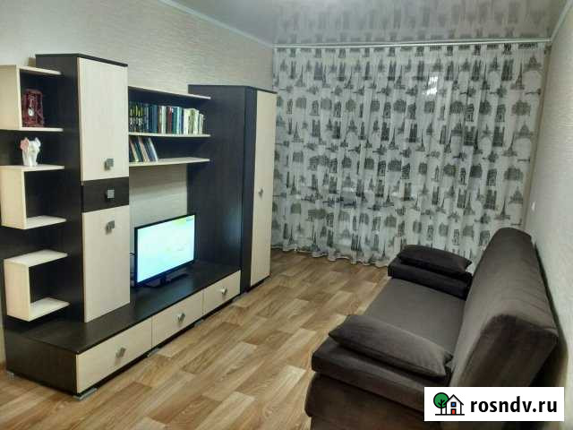 2-комнатная квартира, 43 м², 4/5 эт. в аренду посуточно в Троицке Челябинской области Троицк - изображение 1